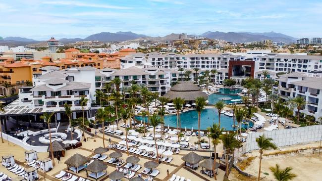 Cabo Azul Resort Hotel